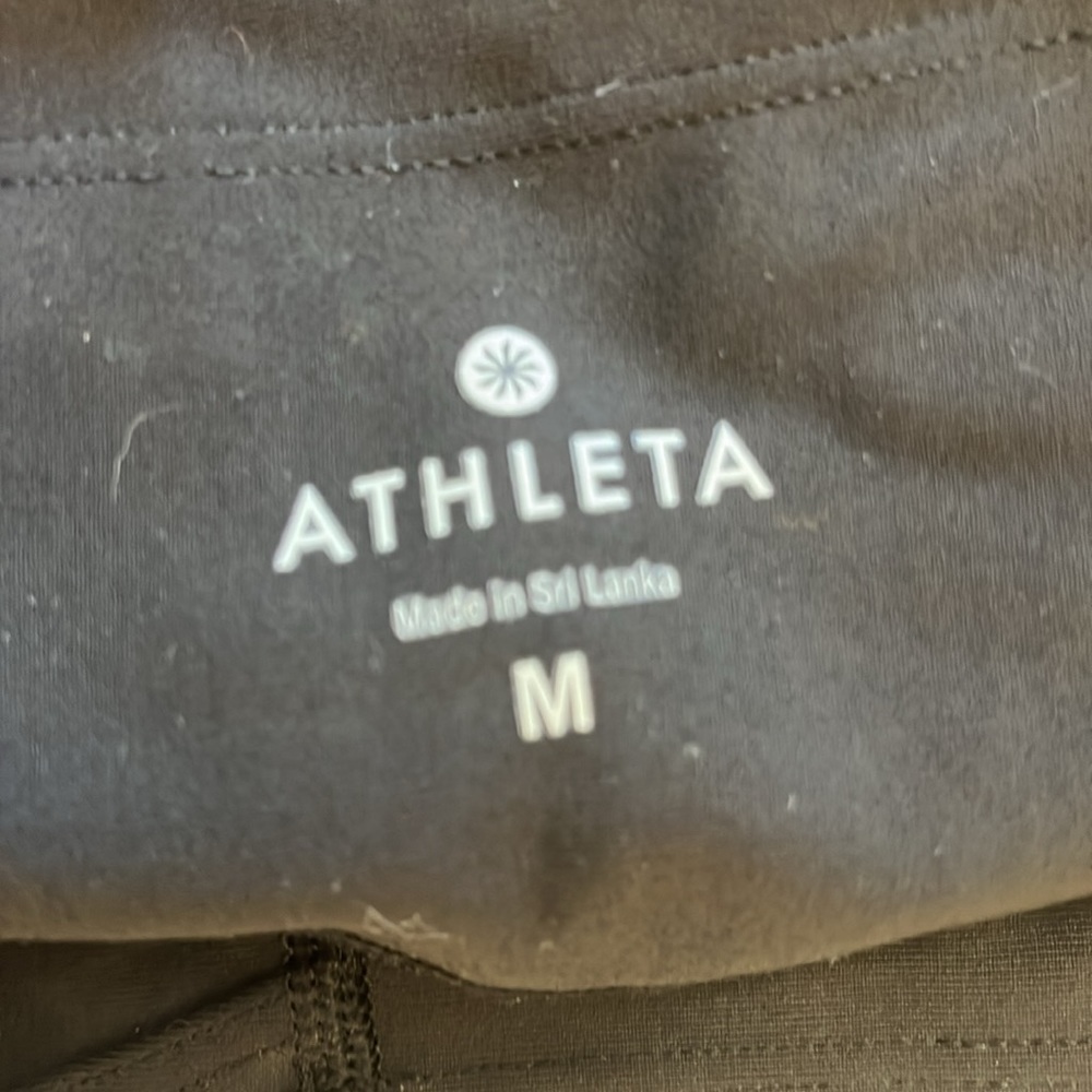 Athleta Compression Short - Picture 3 of 3